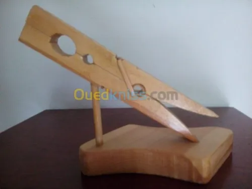Bibelots en bois pour décoration  