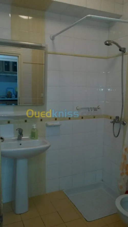 Location vacances Appartement F4 Oran Bir el djir