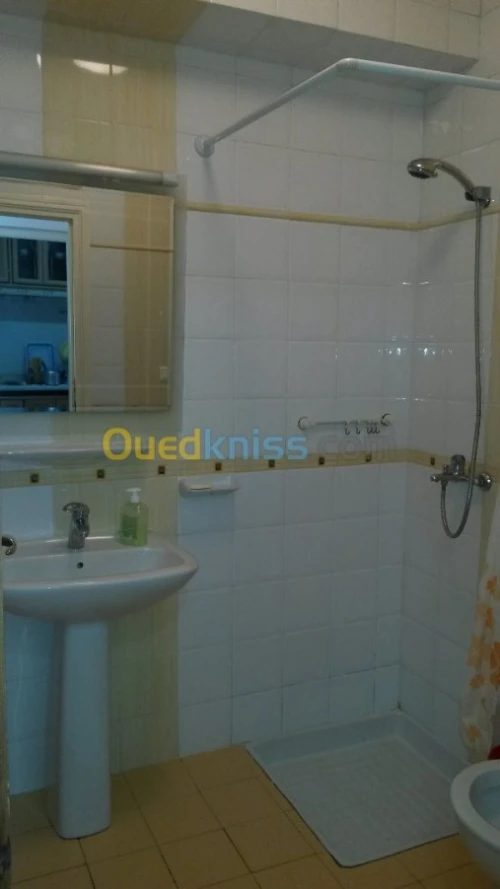 Location Appartement F4 Oran Bir el djir