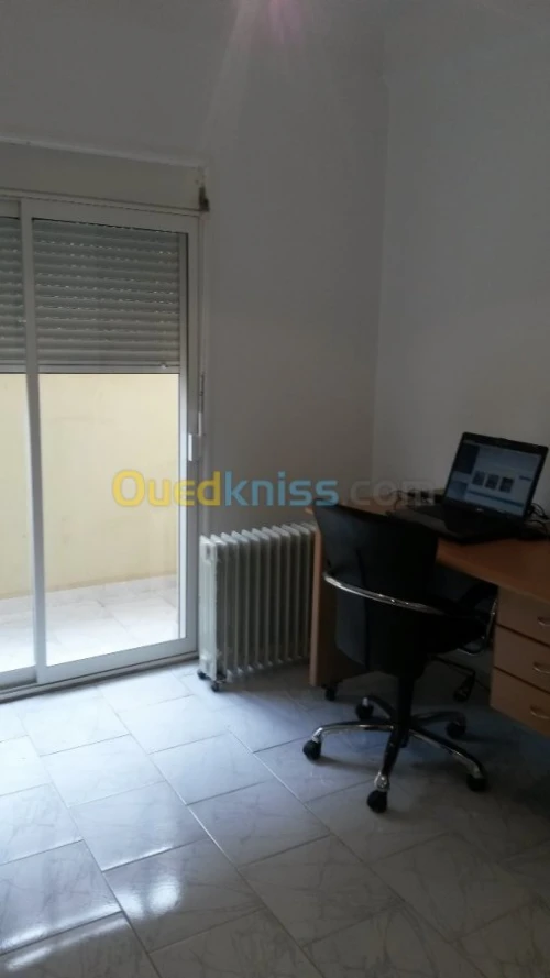 Location Appartement F4 Oran Bir el djir