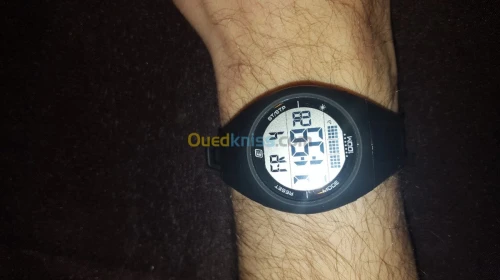 Montre digitale ENERGETICS