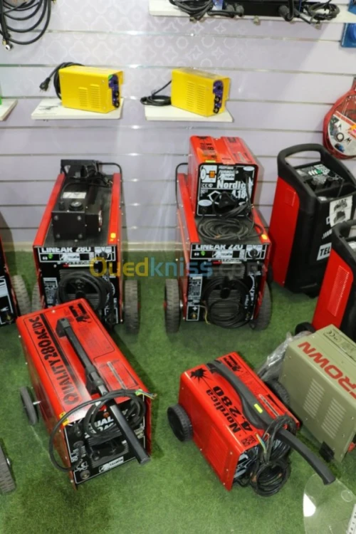POSTE A SOUDER / CHARGEUR BATTERIE
