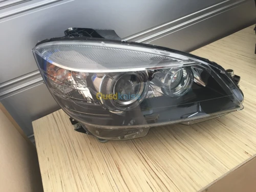 Phare Xenon Mercedes Classe C63 (W204)