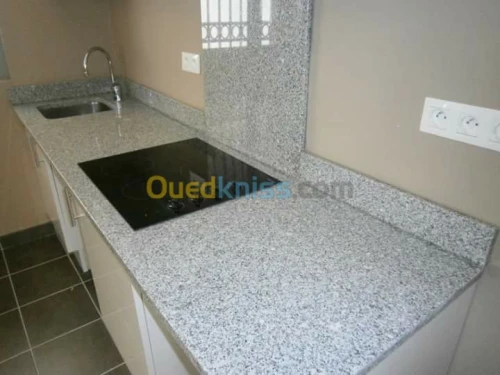   tronsformationne de marbre et granit