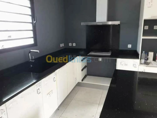   tronsformationne de marbre et granit