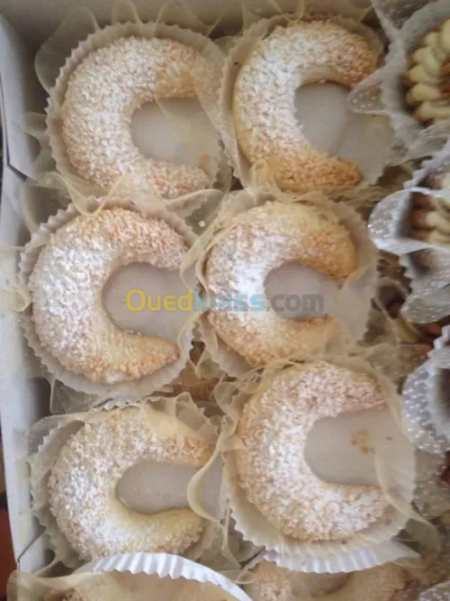 gâteux sur commande 