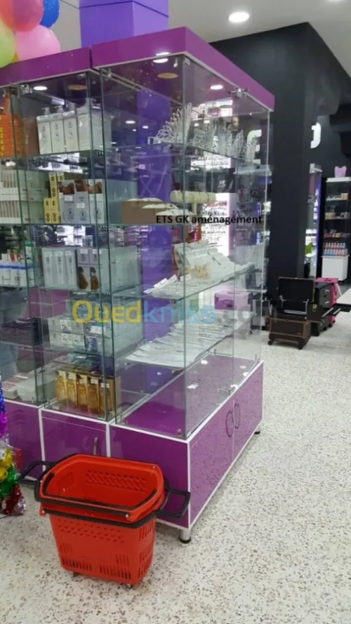 vitrine en verre pour les magasins 