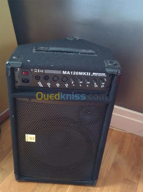 ENCEINTE ACTIVE  120W RMS