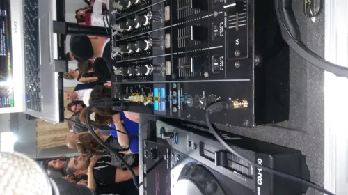 Disck jockey femme