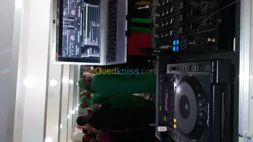 Disck jockey femme