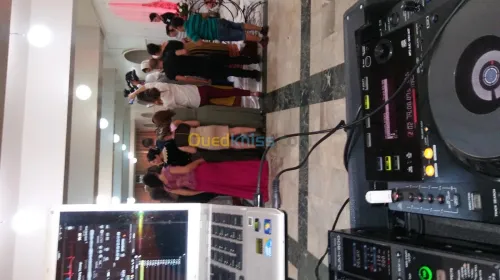 Disck jockey femme