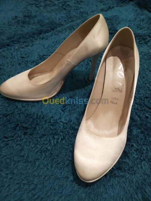Chaussures et sandale en pack
