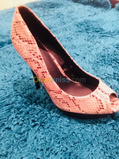 Chaussures et sandale en pack