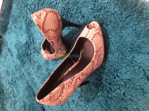 Chaussures et sandale en pack