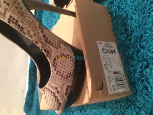 Chaussures et sandale en pack