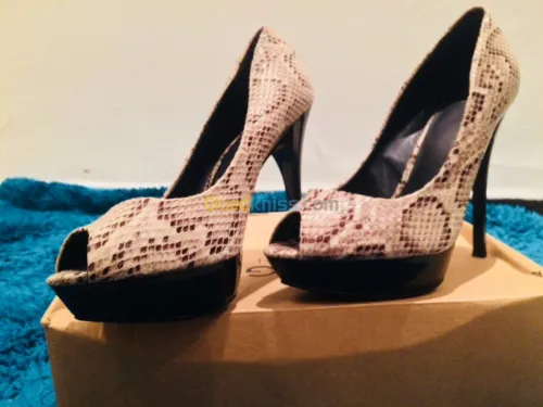 Chaussures et sandale en pack