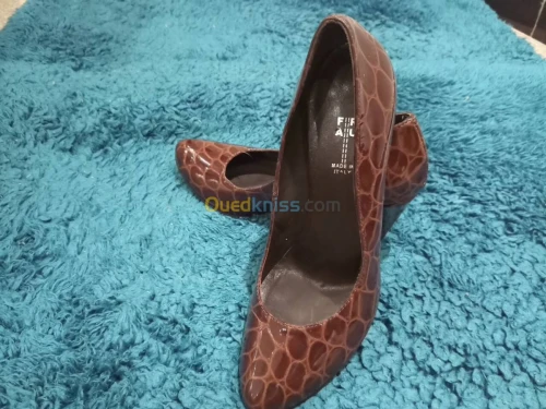 Chaussures et sandale en pack