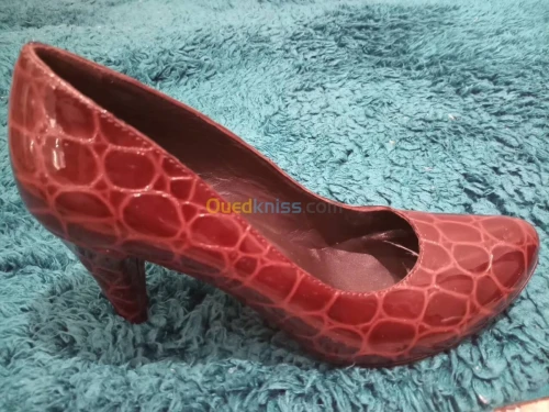 Chaussures et sandale en pack