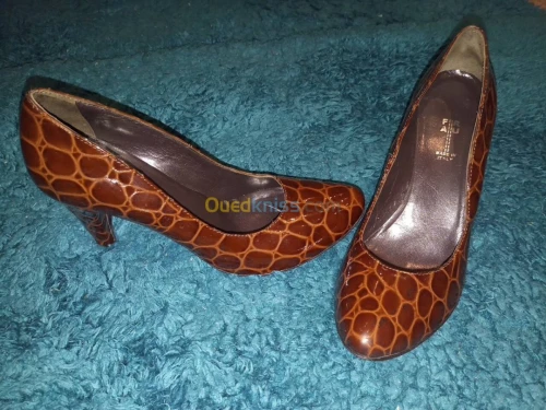 Chaussures et sandale en pack