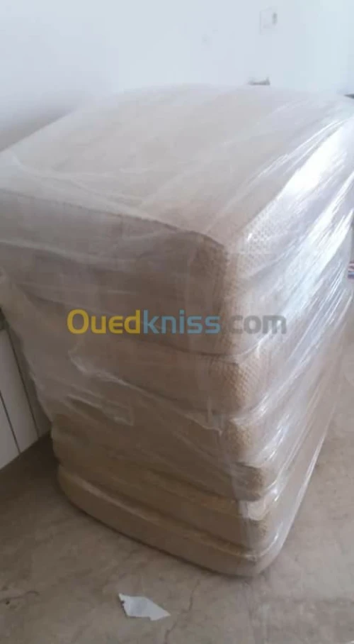 TRANSPORT DÉMÉNAGEMENT MANUTENTION—