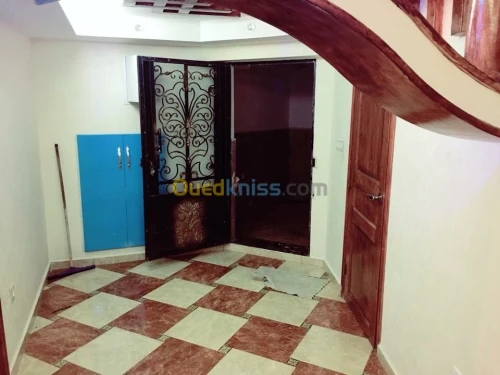 Echange Appartement F2 Oran Ain el turck