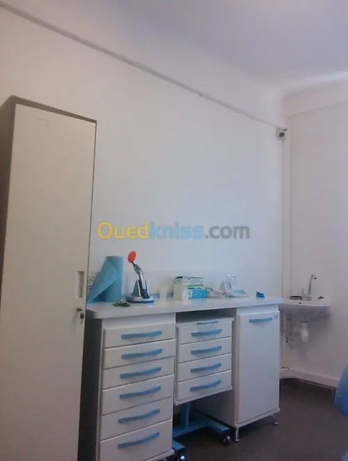 Chirurgien dentiste spécialiste 