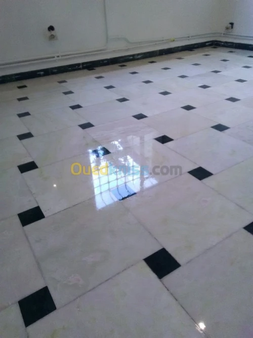 ponçage et lustrage