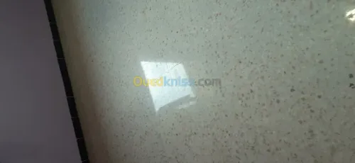 ponçage et lustrage