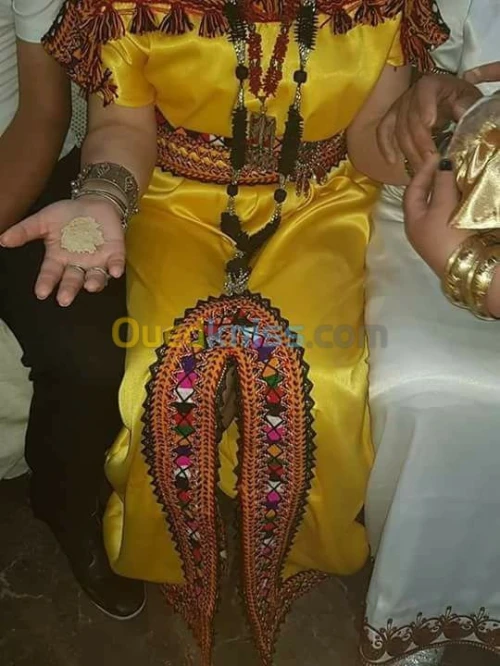 COUTURE DE TOUT TYPE PROFESSIONNELLE
