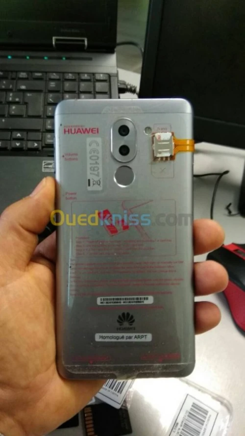 Adaptateur de double puce Sim