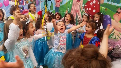 Maternelle préscolaire avec Alte garde