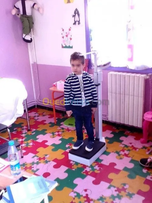 Maternelle préscolaire avec Alte garde