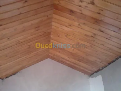 Charpentier تركيب قرمود