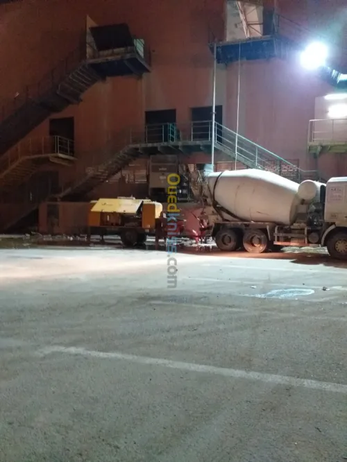 location pompe a beton a péston