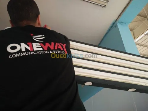  Aménagement et réalisation de stands