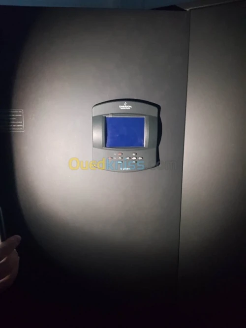 vente armoire de précisions emerson 