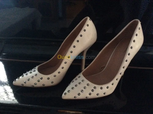 Escarpins ZARA couleur nude  SOLDÉS