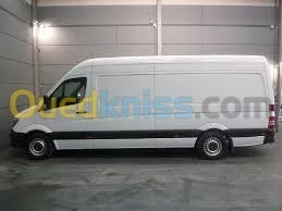 نقل البضائع عل كل المسافة 