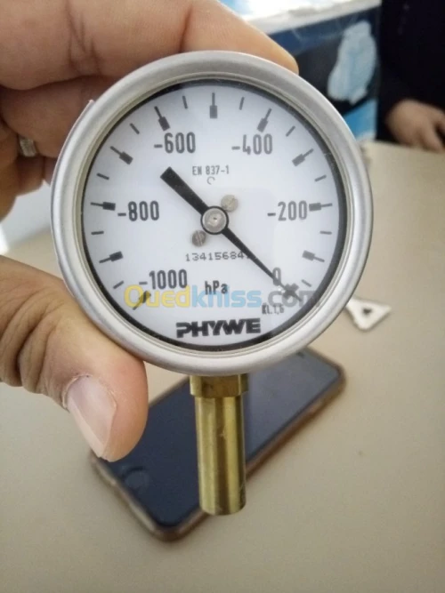 Fabrication et montage des pièces