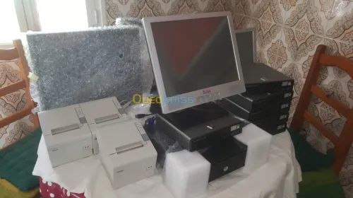 ECRAN TACTILE et MONITEUR 
