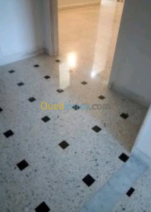 Ponçage et lustrage de carrelage 