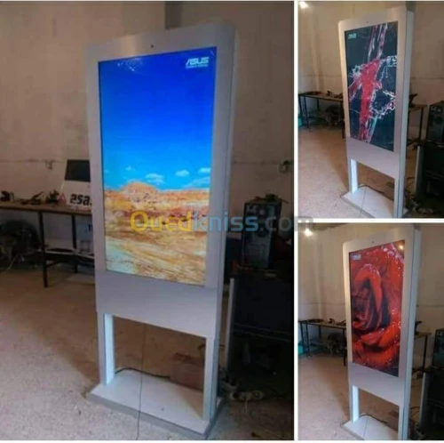 Totem dynamique 50"