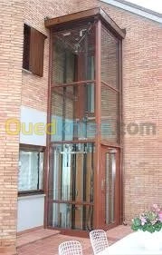 Fabrication de monte-charges industriels