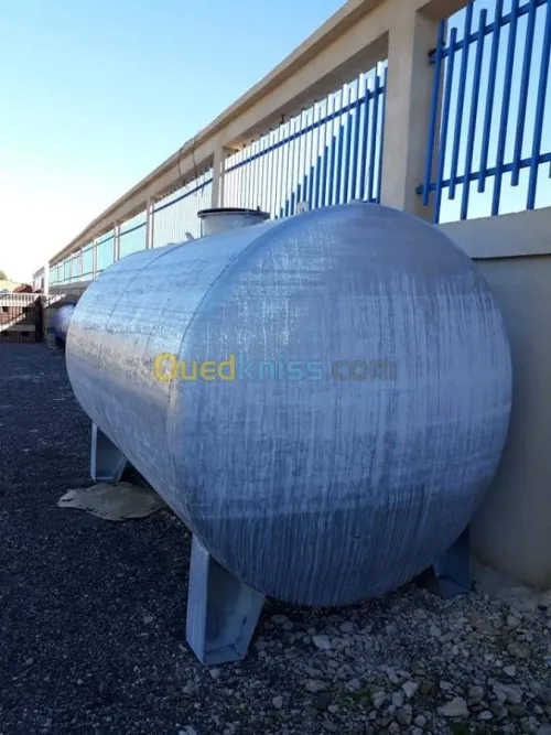 خزان ماء réservoir d'eau citerne 