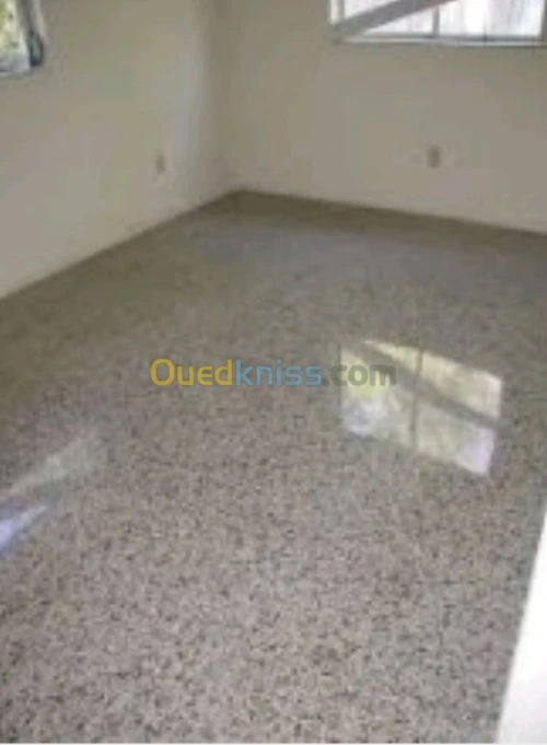 Ponçage et lustrage de carrelage 