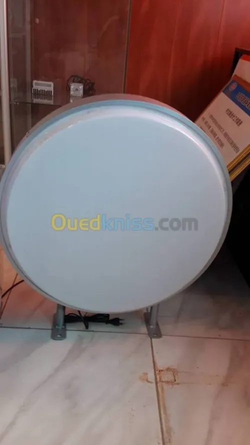 materiel publicitaire et art graphique