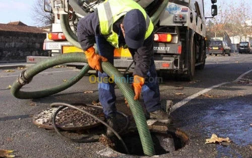 Camion vidange Débouchage canalisation curage 