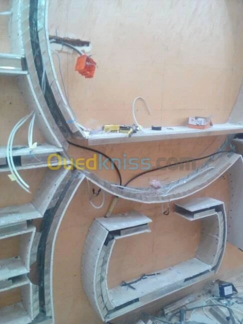 جميع اعمال البناء و الاشغال 