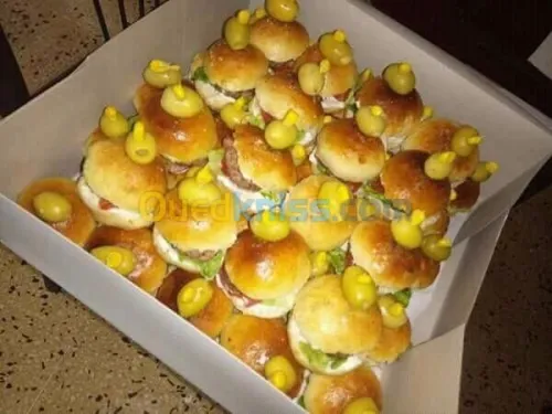 Gâteux et salé sûr commande 