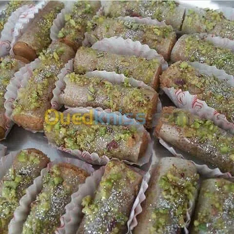 Gâteux et salé sûr commande 